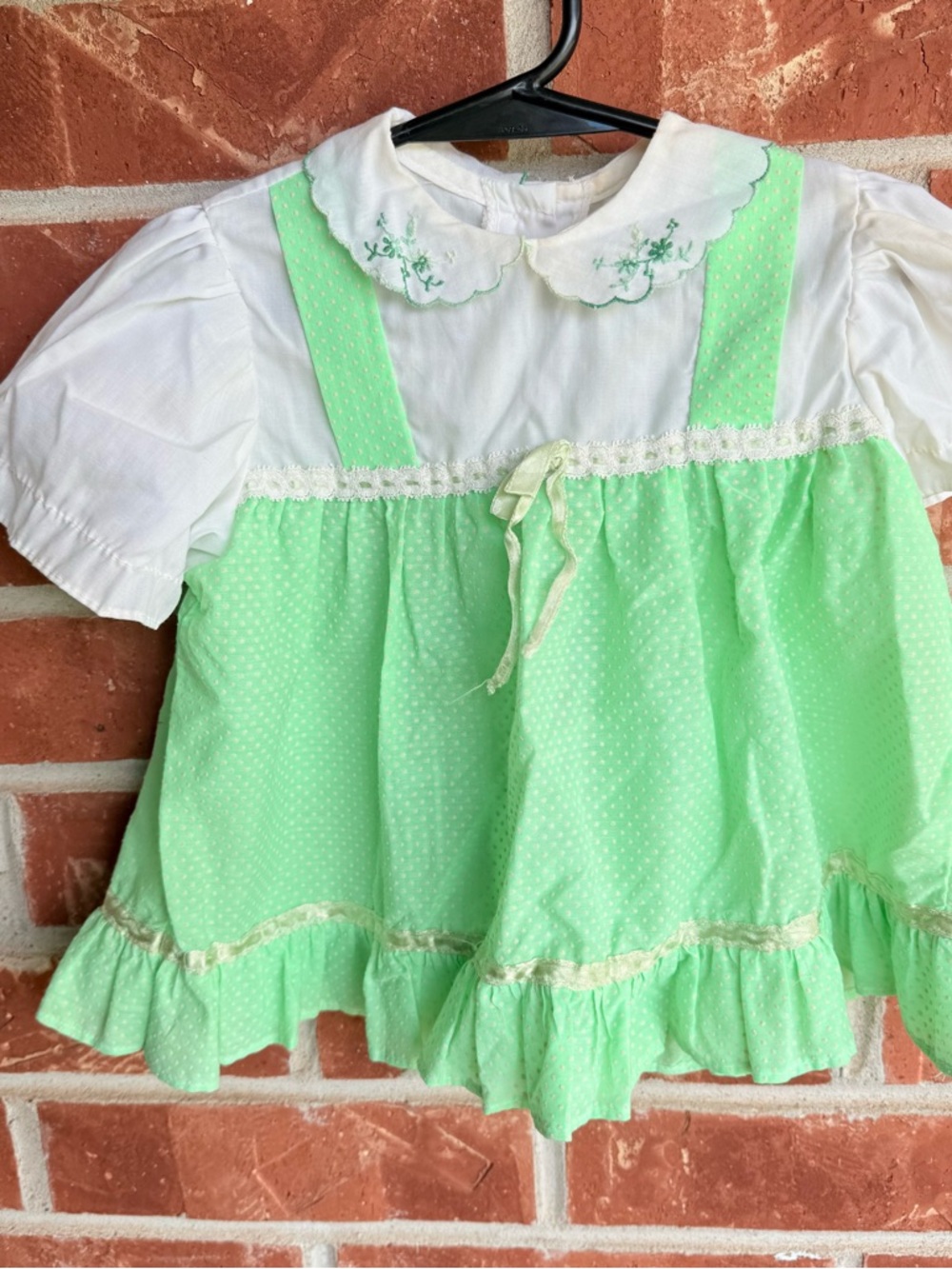 Vintage green and white polka dot blouse with flower embroidery on collar